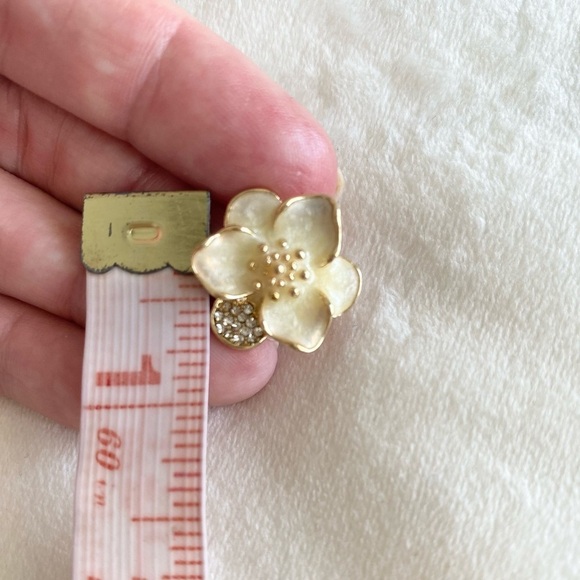 Gold and White Flower and Diamond Cluster Stud Earrings New NWT - Picture 5 of 6